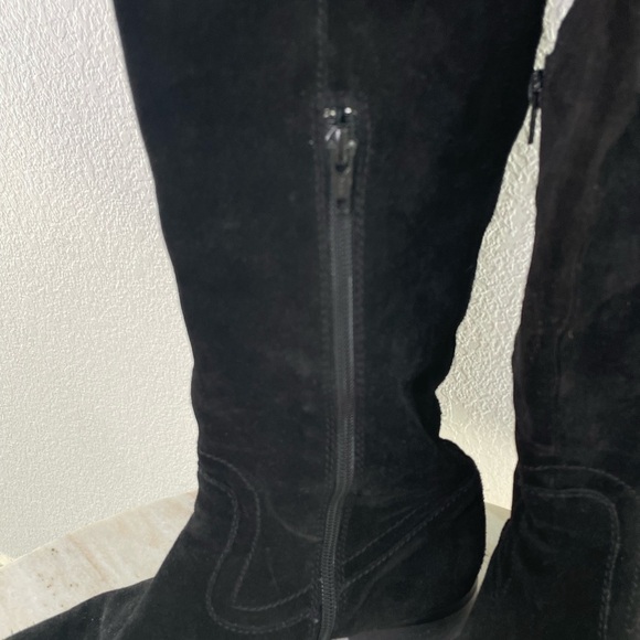 OMAI boots knee high suede buckle sz 11 or EU 41 Italian made heeled - Picture 10 of 14